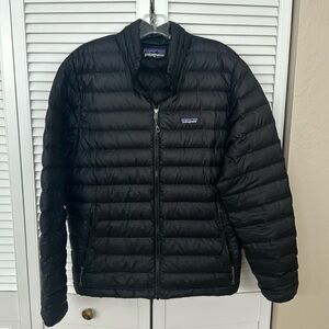 Patagonia Men’s Down Sweater Jacket size M